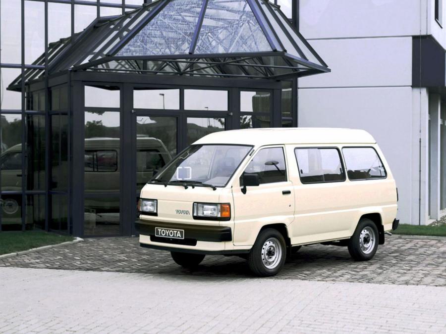 Toyota LiteAce 1985 года  (фото 2 из 5)
